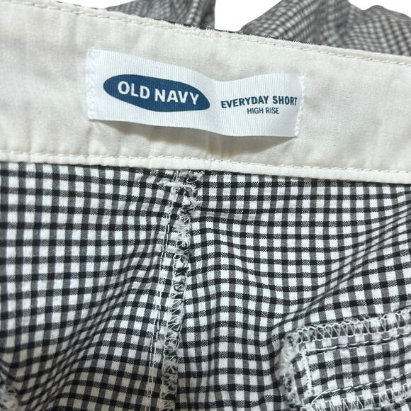 Old Navy Womens Everyday Short 14 Black Gingham High Rise‎ Seersucker Preppy - Picture 2 of 7